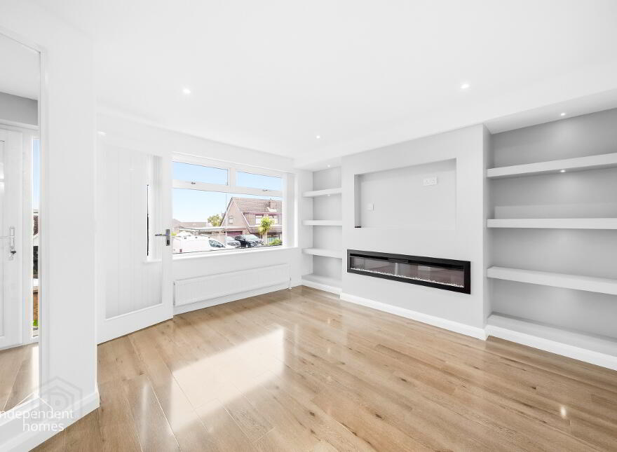 25 Argyll View, Larne, BT40 2JR