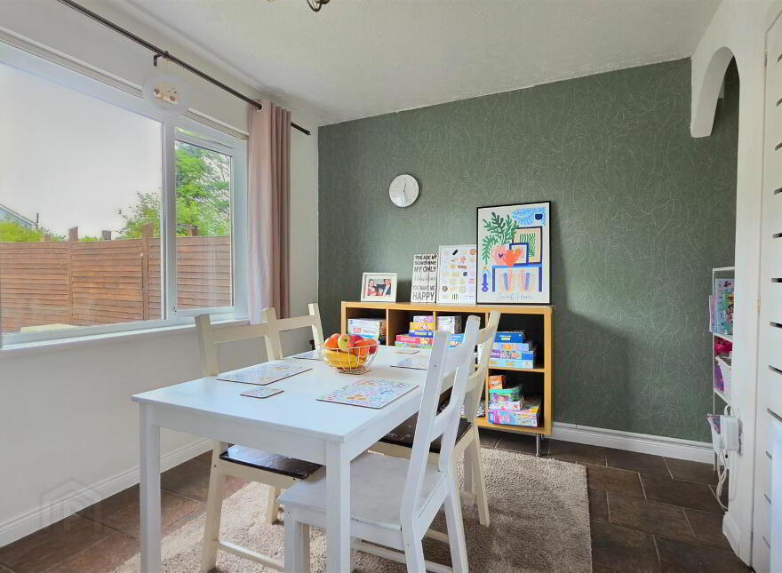 9 Shaftesbury Place, Carrickfergus, BT38 8JR