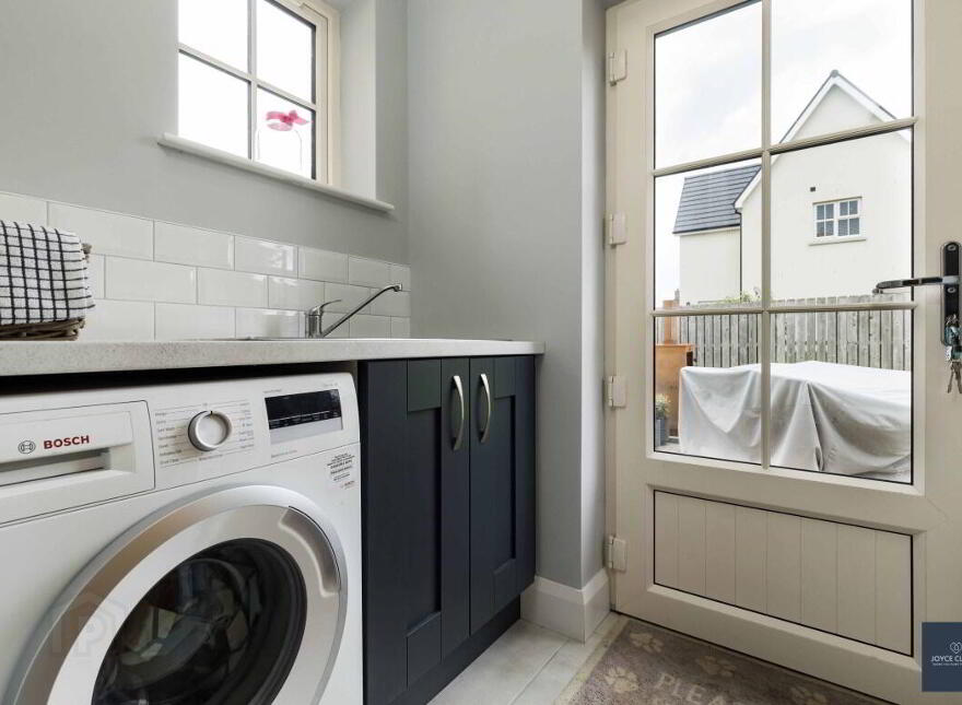 2 Bracken Hall, Portadown, BT63 5XG