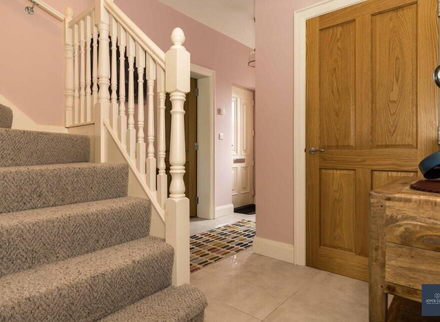 2 Bracken Hall, Portadown, BT63 5XG