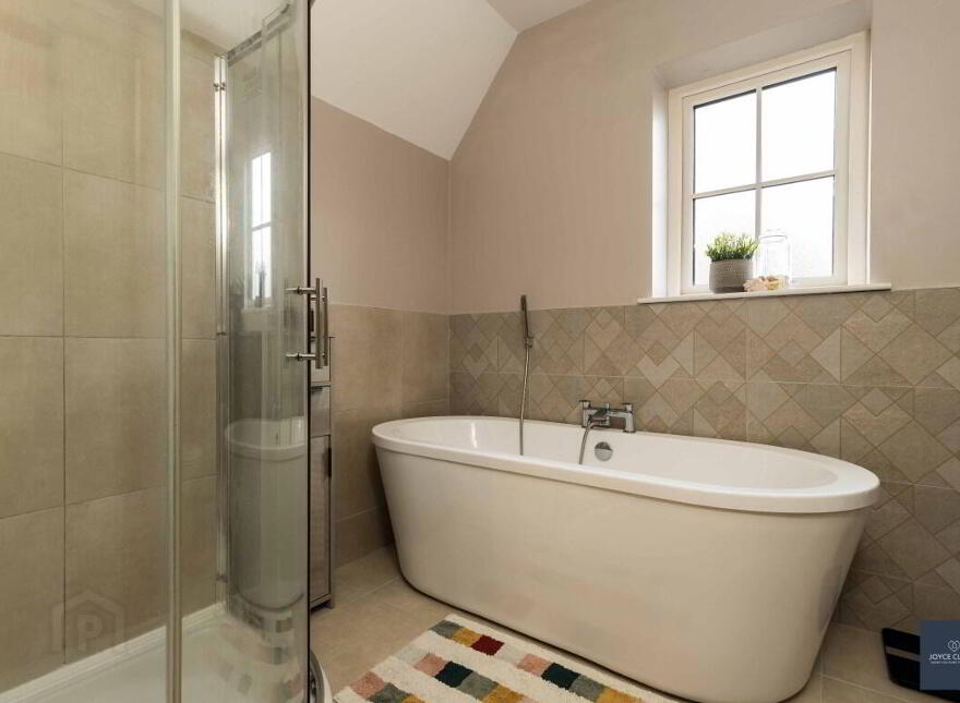2 Bracken Hall, Portadown, BT63 5XG