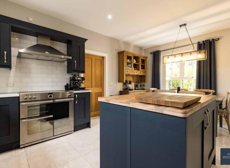 2 Bracken Hall, Portadown, BT63 5XG