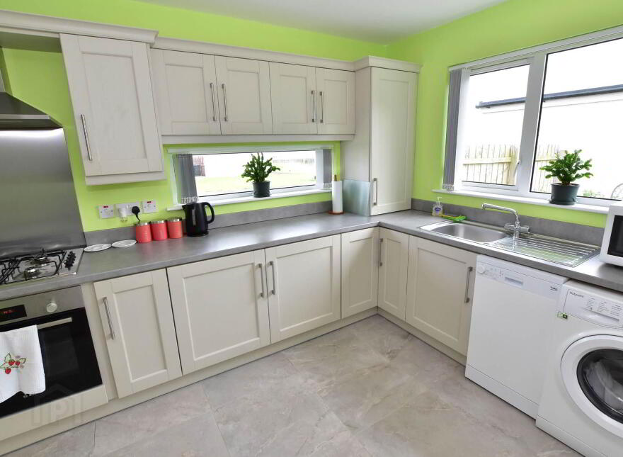27 Woburn Drive, Millisle, Newtownards, BT22 2HU