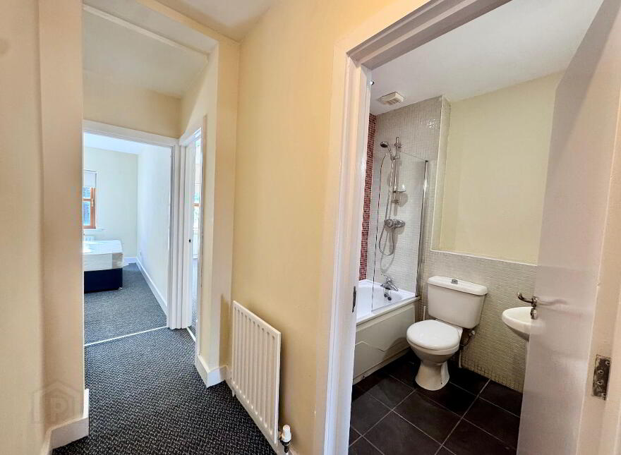 Apt 2, 8 Willowbank Gardens, Belfast, BT15 5AH