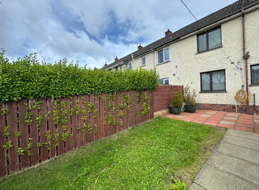 16 Islandmagee Road, Whitehead, BT38 9NE