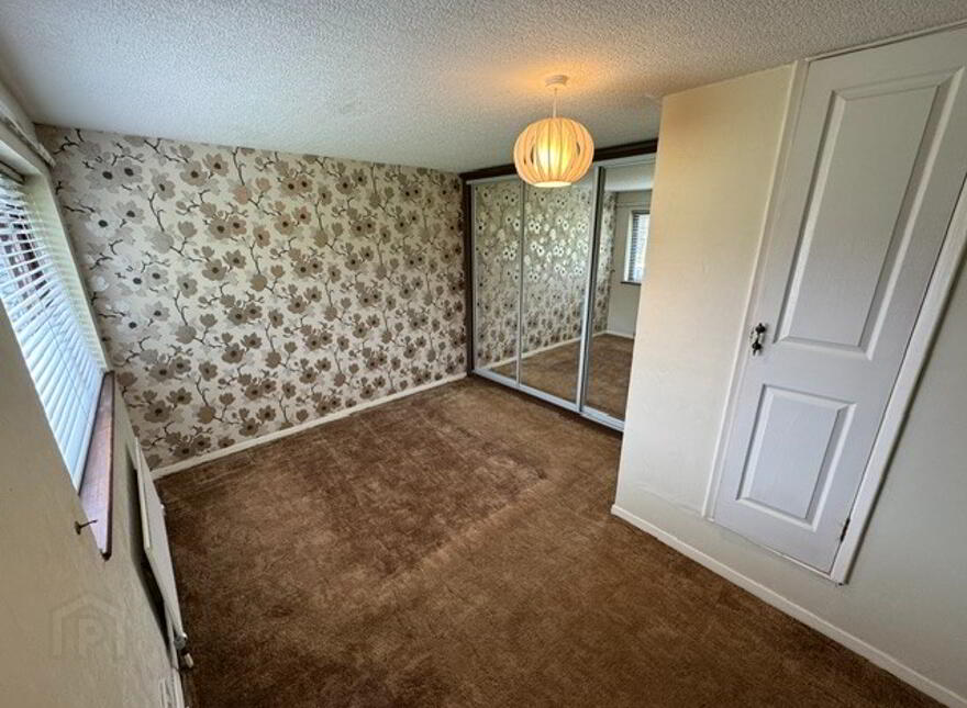 16 Islandmagee Road, Whitehead, BT38 9NE
