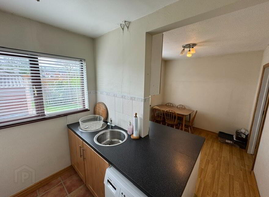 16 Islandmagee Road, Whitehead, BT38 9NE