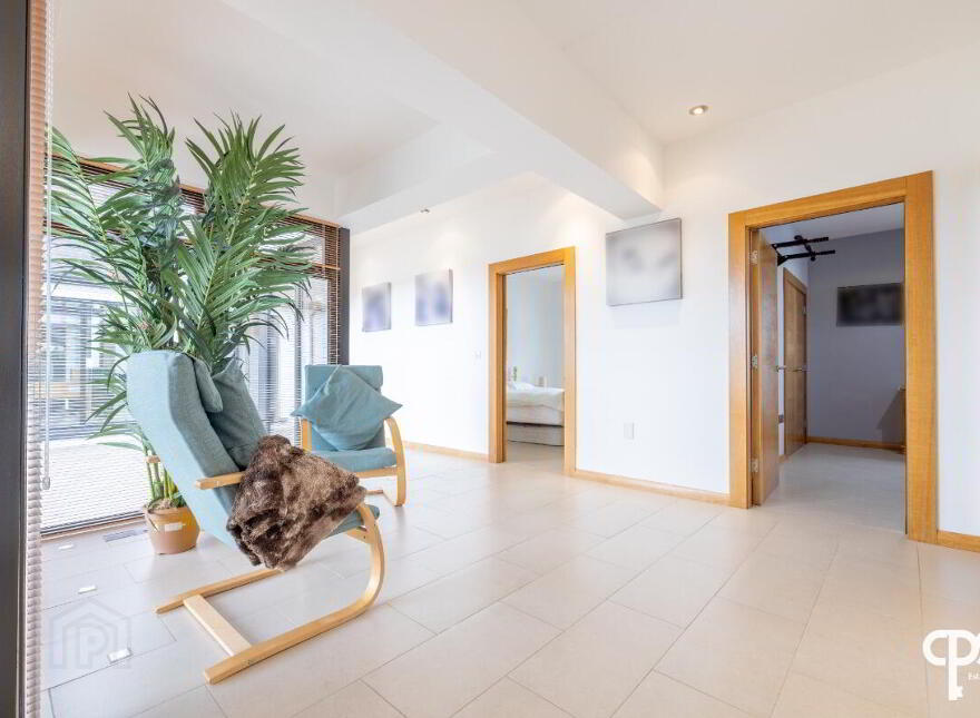 137 Ballyhanedin Road, Claudy, BT47 4EW