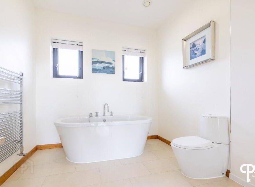 137 Ballyhanedin Road, Claudy, BT47 4EW
