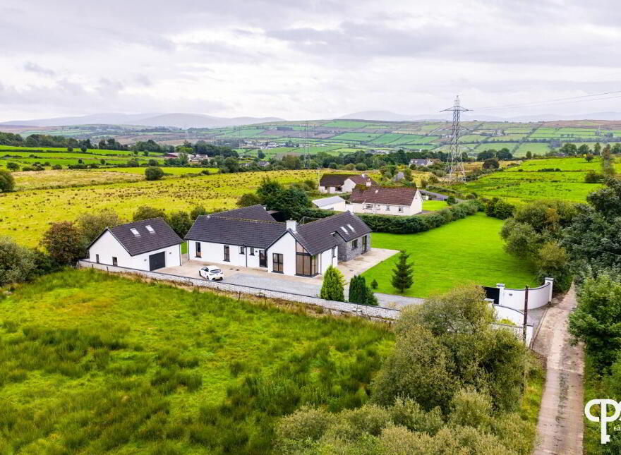 137 Ballyhanedin Road, Claudy, BT47 4EW
