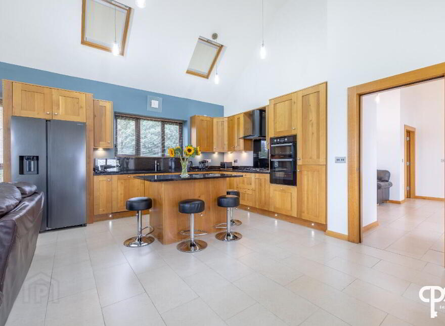 137 Ballyhanedin Road, Claudy, BT47 4EW
