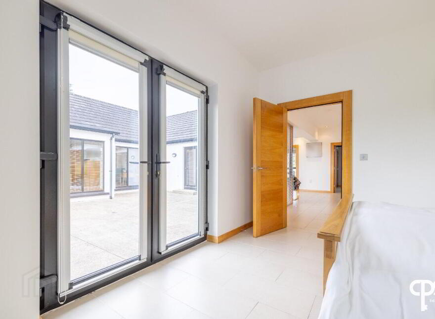 137 Ballyhanedin Road, Claudy, BT47 4EW
