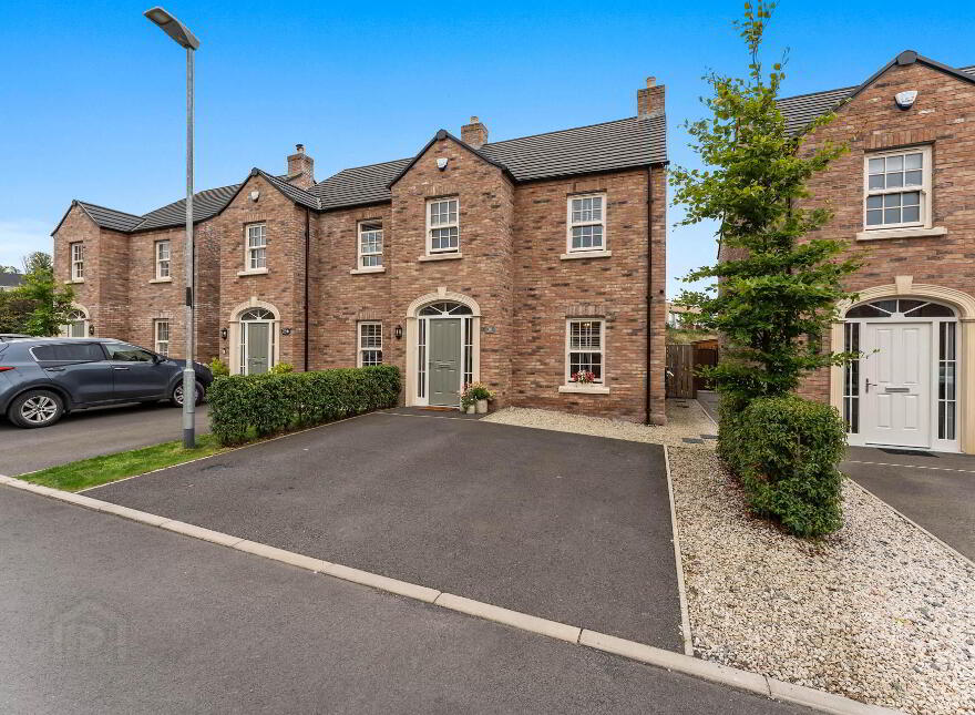 30 Tarry Wood, Lurgan, Craigavon, BT67 9NF