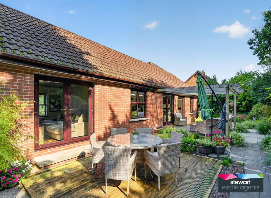 6 Fortfield, Dromore, BT25 1DD