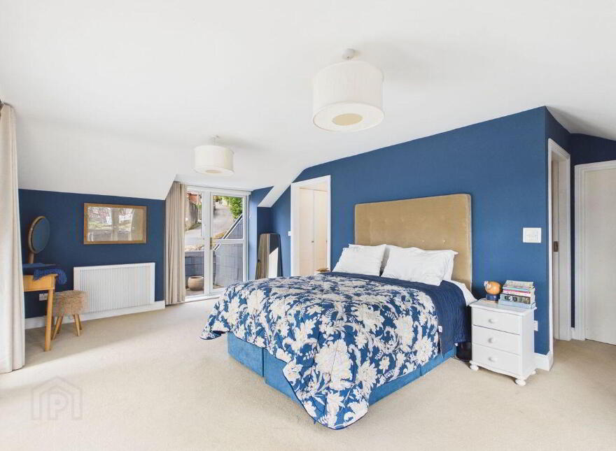 8 Stone Court, Trafalgar Hill, Montenotte, T23VY40