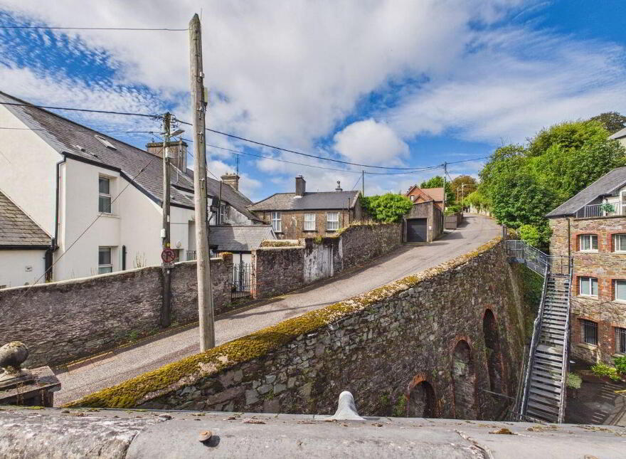 8 Stone Court, Trafalgar Hill, Montenotte, T23VY40