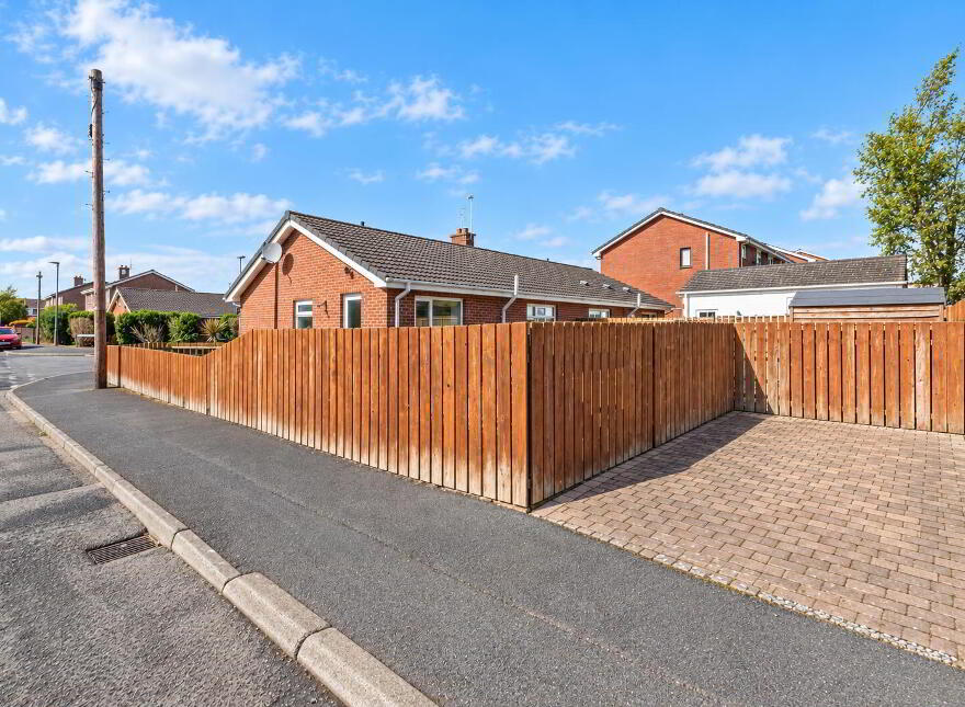 1 Ringhaddy Drive, Newtownards, BT23 8XB