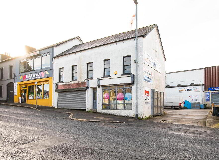 6-8 Dromore Street, Ballynahinch, BT24 8AG
