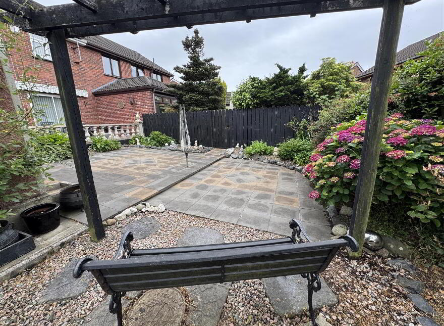 1 Meadow Drive, Antrim, BT41 2AJ