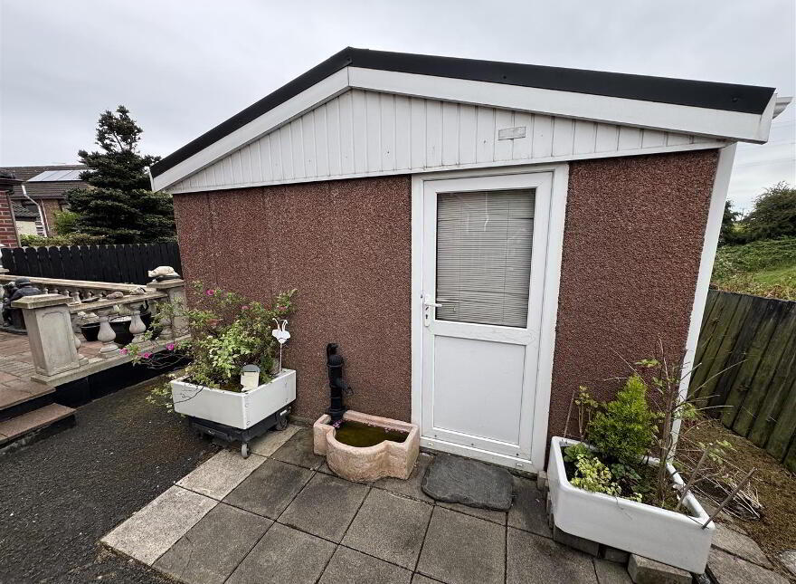 1 Meadow Drive, Antrim, BT41 2AJ