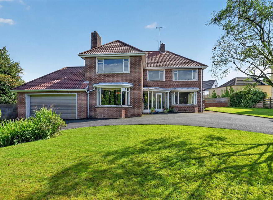 Monte Bre, 136 Upper Malone Road, Belfast, BT9 5PE