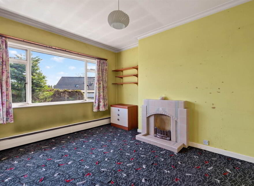 Monte Bre, 136 Upper Malone Road, Belfast, BT9 5PE