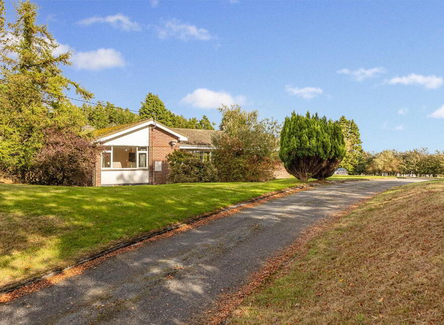 Seamourne, 268 Ballygowan Road, Crossnacreevy, Belfast, BT5 7UD