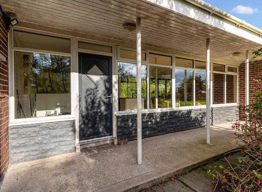 Seamourne, 268 Ballygowan Road, Crossnacreevy, Belfast, BT5 7UD