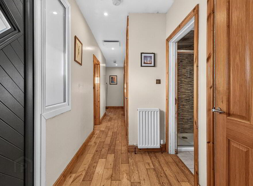 Seamourne, 268 Ballygowan Road, Crossnacreevy, Belfast, BT5 7UD