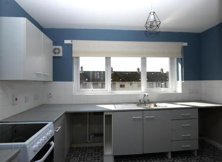 4f Mahee Close, Belfast, BT8 7EP