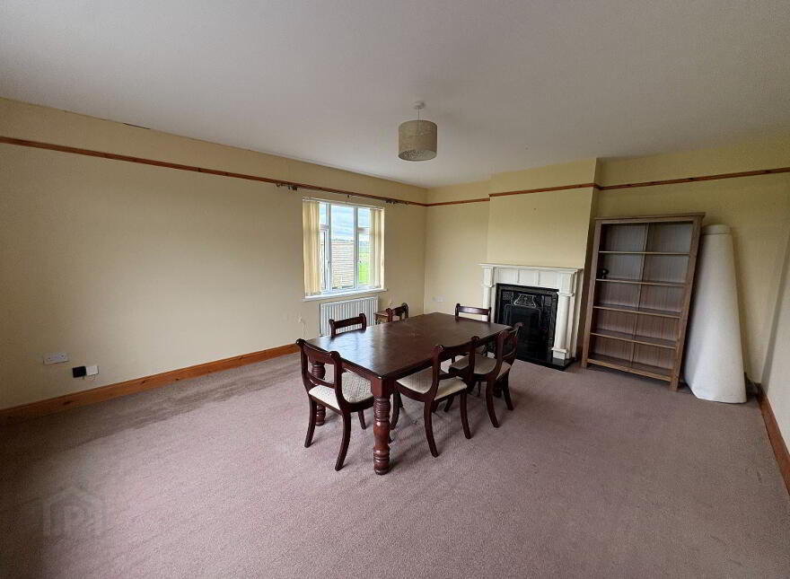 33 Annaghbane Road, Newry, BT34 1RZ