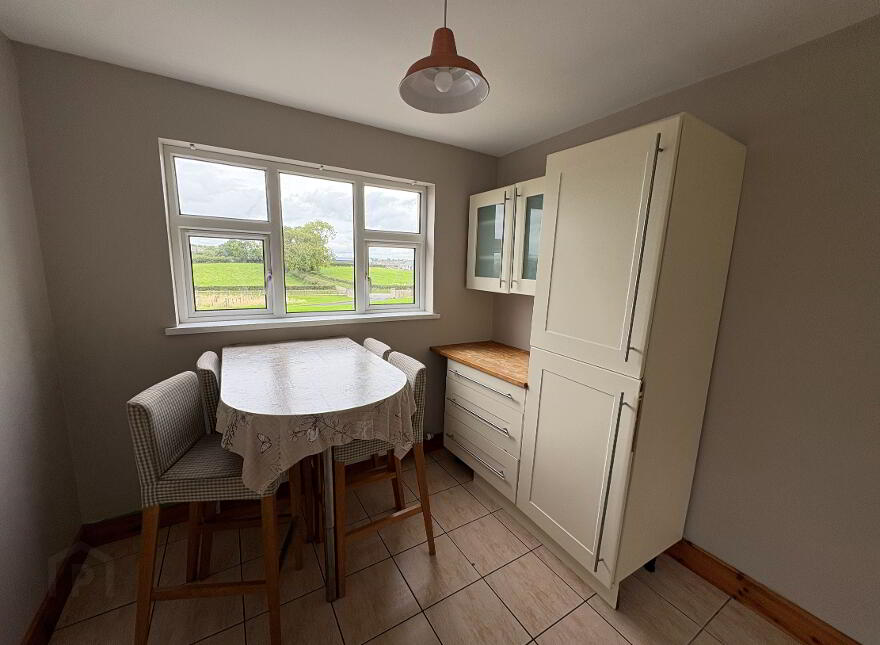 33 Annaghbane Road, Newry, BT34 1RZ