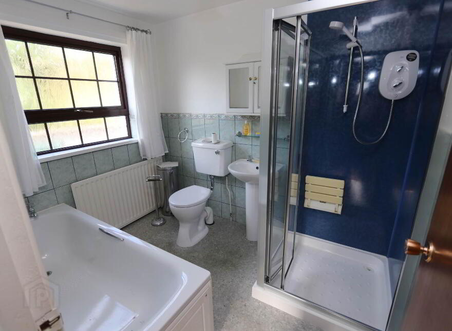 46 Kilronan Road, Lisnaskea, BT92 5EL