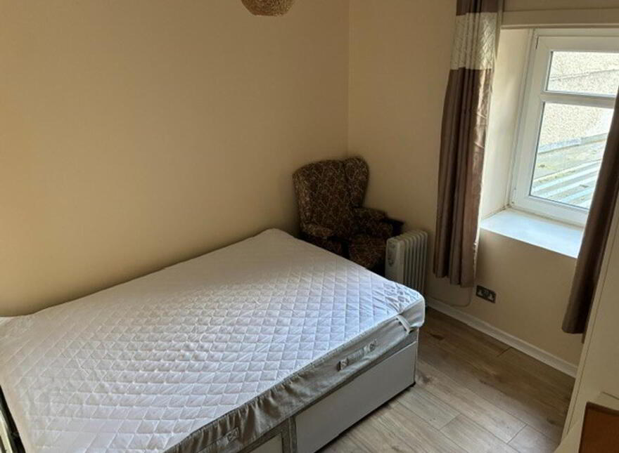 8A High Street, Portaferry, BT22 1QT