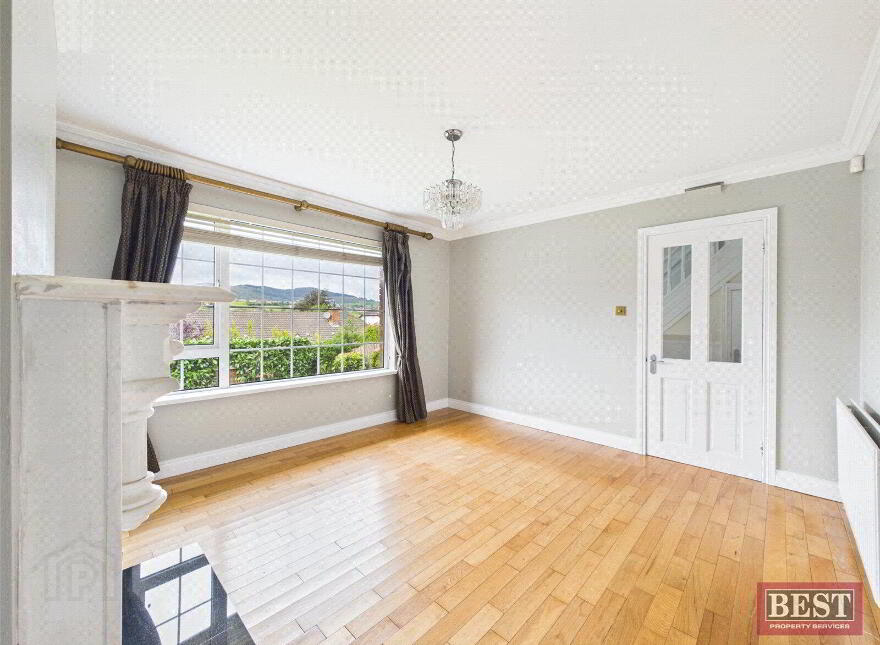 32 Oaklands, Newry, BT34 2SS