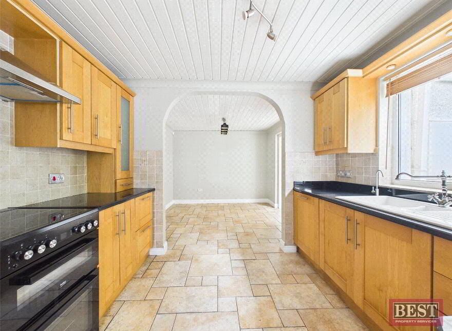 32 Oaklands, Newry, BT34 2SS