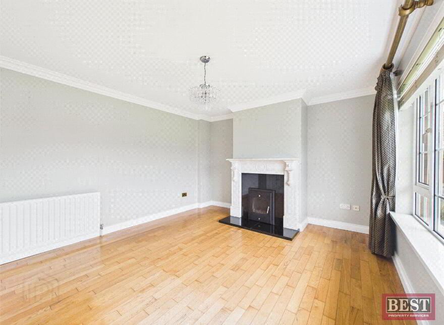 32 Oaklands, Newry, BT34 2SS