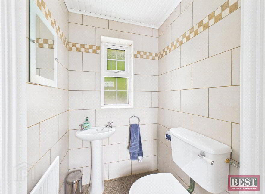 32 Oaklands, Newry, BT34 2SS