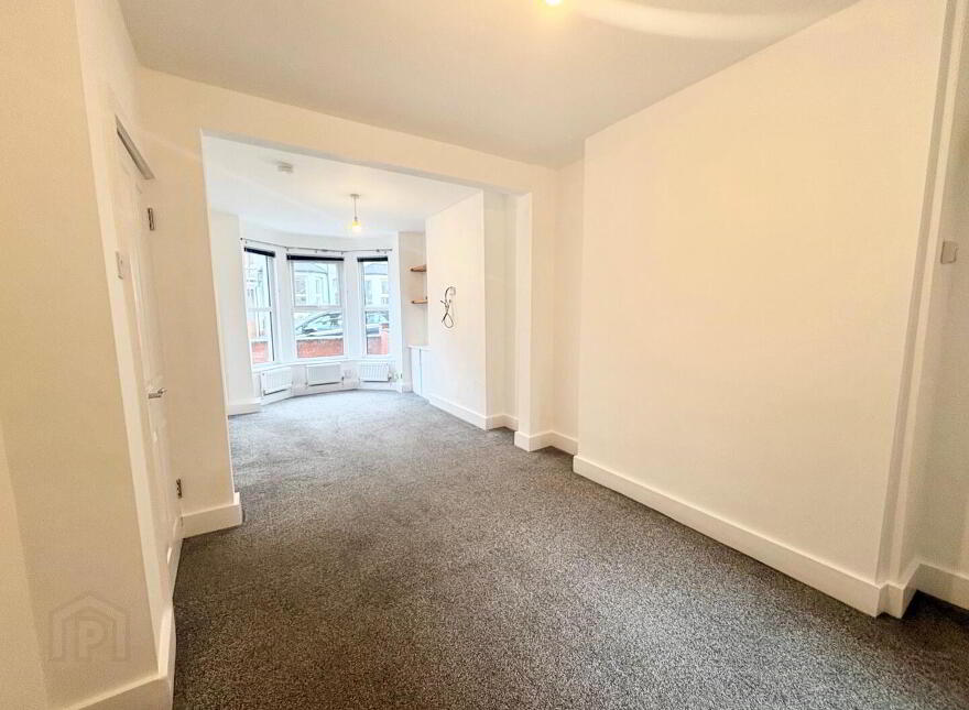 27 Cheviot Avenue, Belfast, BT4 3AG