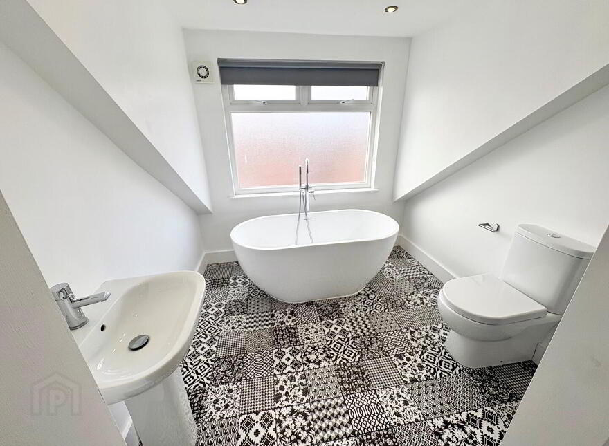 27 Cheviot Avenue, Belfast, BT4 3AG