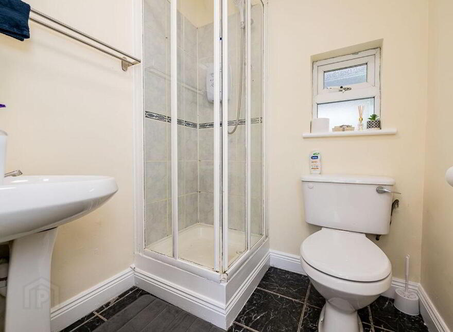 4 Beechmount Grove, Navan, C15NF79