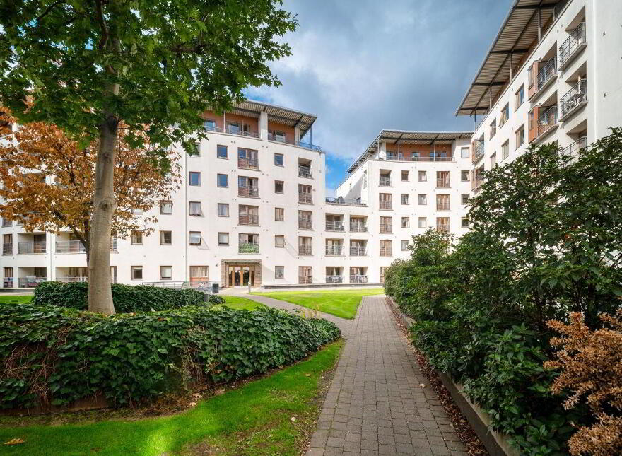 84 Spencer House, Custom House Square, Mayor Street Lower, IFSC, Ifsc, D01VP70