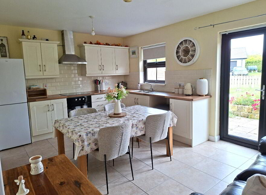 White Island Court, 8 White Island Road, Belleek, BT93 3AF