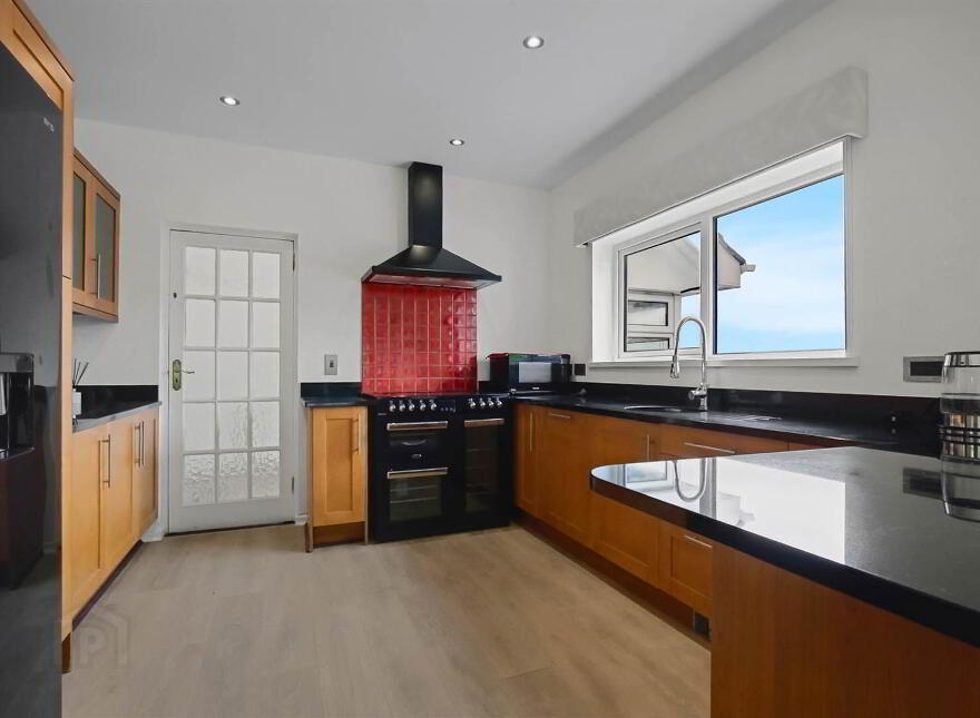 45 Glen Road, Cultra, Holywood, BT18 0HB