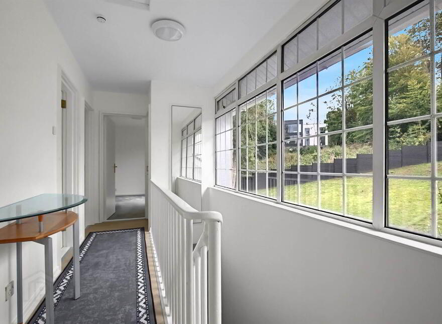 45 Glen Road, Cultra, Holywood, BT18 0HB