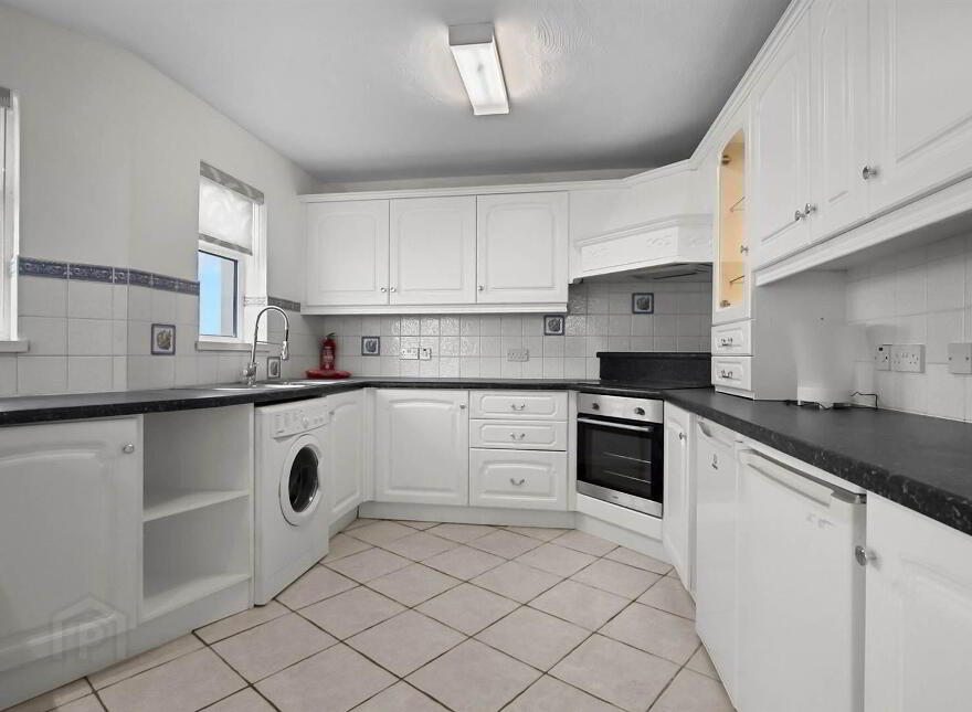 45 Glen Road, Cultra, Holywood, BT18 0HB