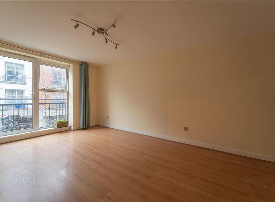 4 Earsfield Court, 79 - 87 Francis Street, South City Centre, Dublin, D08WP98
