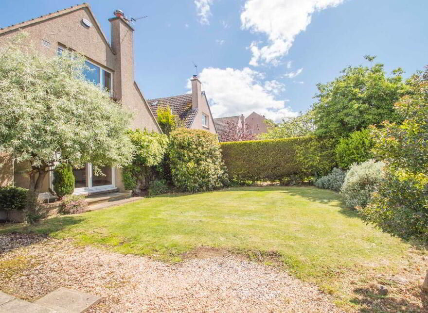 11 Swan Spring Avenue, Edinburgh, EH10 6NL