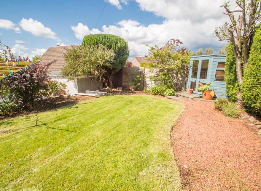 11 Swan Spring Avenue, Edinburgh, EH10 6NL