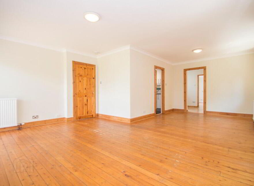 11 Swan Spring Avenue, Edinburgh, EH10 6NL